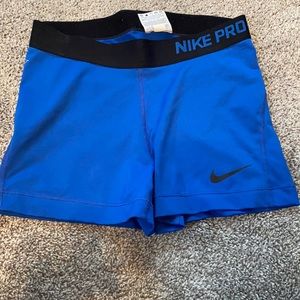 Nike pro